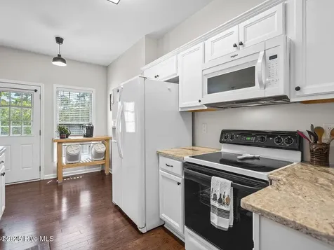 1010 Meridian Drive Sneads Ferry NC 28460