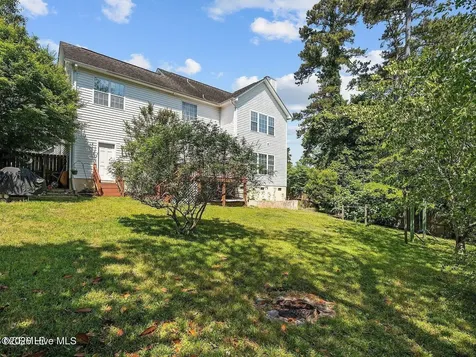 1010 Meridian Drive Sneads Ferry NC 28460