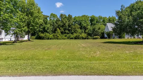 757 Comet Drive Beaufort NC 28516