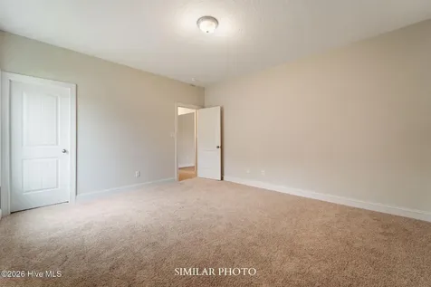 499 Appalachian Trail N Jacksonville NC 28546