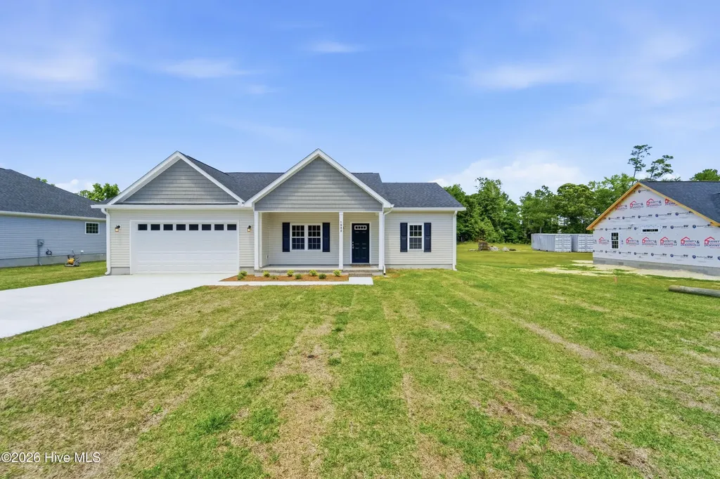1988 Catherine Lake Road Richlands NC 28574