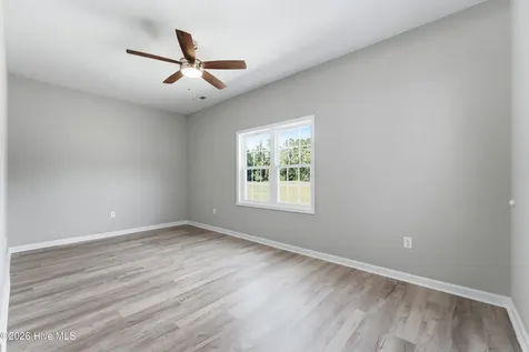 1988 Catherine Lake Road Richlands NC 28574