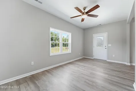 1988 Catherine Lake Road Richlands NC 28574