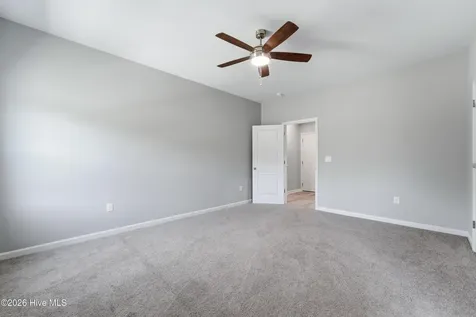1988 Catherine Lake Road Richlands NC 28574