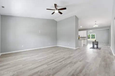 1988 Catherine Lake Road Richlands NC 28574