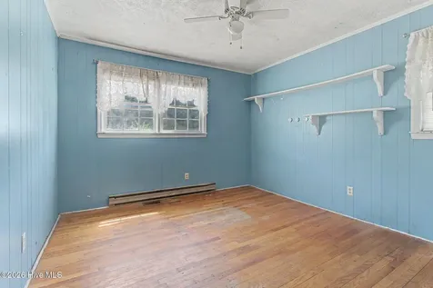 2498 Nc Highway 53 Elizabethtown NC 28337