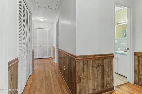2498 Nc Highway 53 Elizabethtown NC 28337