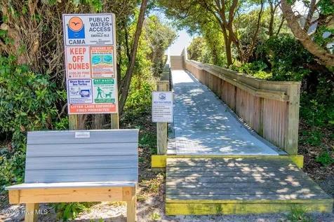 7205 Emerald Drive Emerald Isle NC 28594