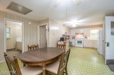 7205 Emerald Drive Emerald Isle NC 28594