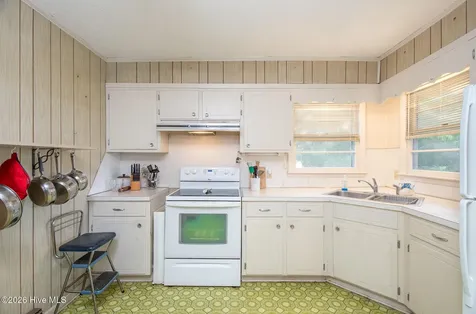 7205 Emerald Drive Emerald Isle NC 28594