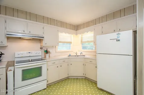 7205 Emerald Drive Emerald Isle NC 28594
