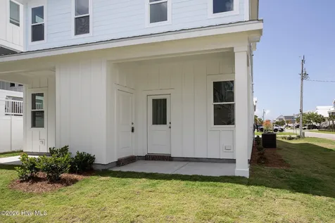 706 S Carolina Avenue Carolina Beach NC 28428