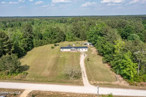 134 Gowens Road Bladenboro NC 28320