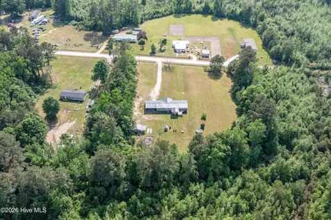 134 Gowens Road Bladenboro NC 28320