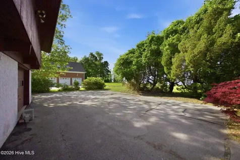 1 Nicklaus Drive New Bern NC 28560