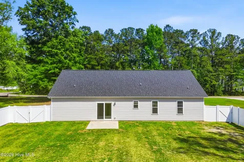 507 Leatherwood Drive NW Calabash NC 28467