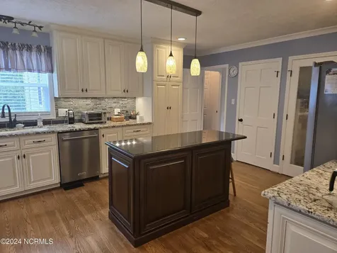 306 Pecan Lane Laurinburg NC 28352