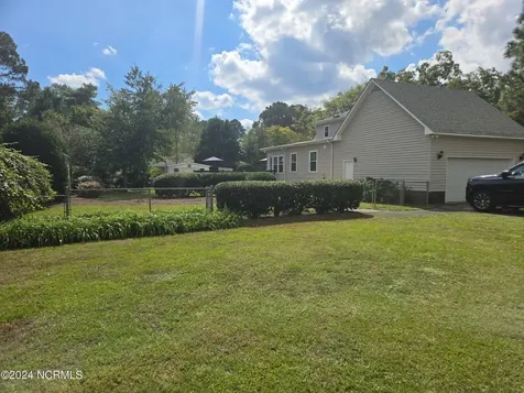 306 Pecan Lane Laurinburg NC 28352