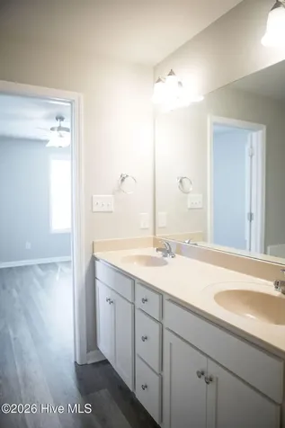 102 Michael Thomas Place La Grange NC 28551