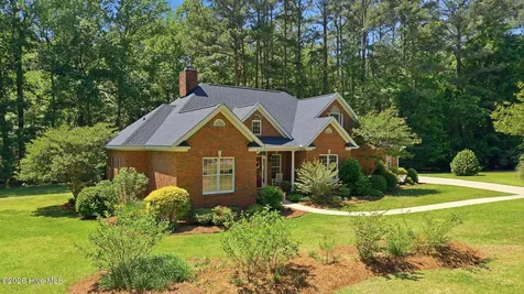 3806 Green Cove Lane Rocky Mount NC 27804