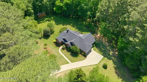 3806 Green Cove Lane Rocky Mount NC 27804