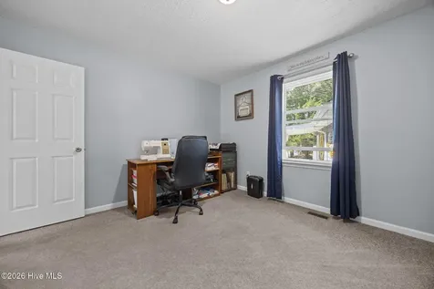 16521 Lakeshore Drive Wagram NC 28396