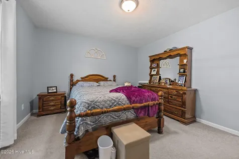 16521 Lakeshore Drive Wagram NC 28396