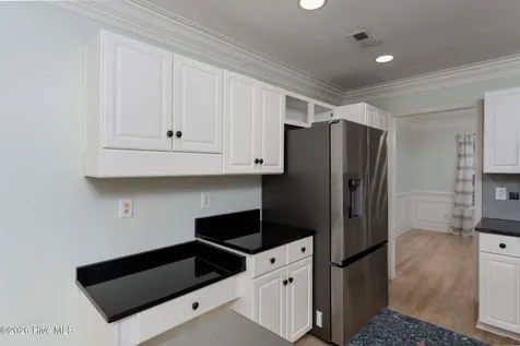 3809 New Holland Drive Wilmington NC 28412