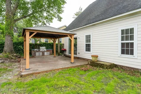 3809 New Holland Drive Wilmington NC 28412