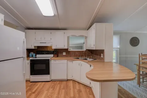 628 Magnolia Drive Sunset Beach NC 28468