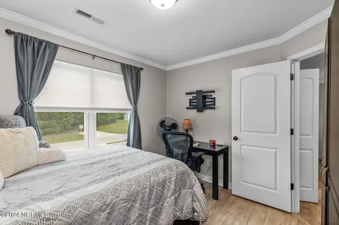 502 Maggies Court Jacksonville NC 28540