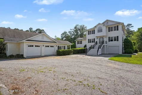 9854 Rivergate Road NW Ash NC 28420