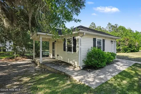 9854 Rivergate Road NW Ash NC 28420