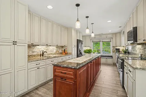 9854 Rivergate Road NW Ash NC 28420