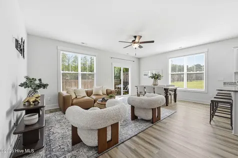 104 Aspen Road Hampstead NC 28443