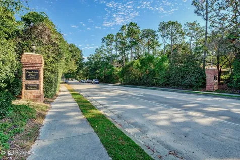 5006 Carleton Drive Wilmington NC 28403