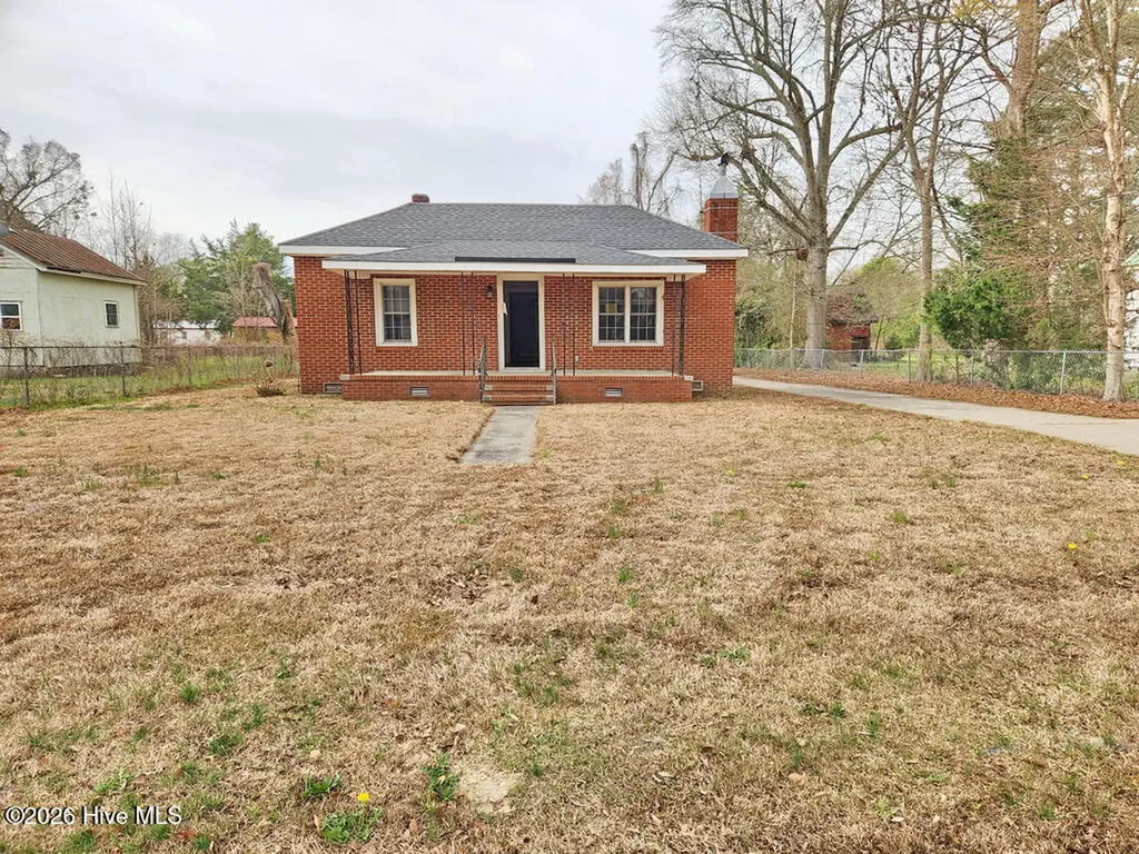 402 N Front Street Hamilton NC 27840
