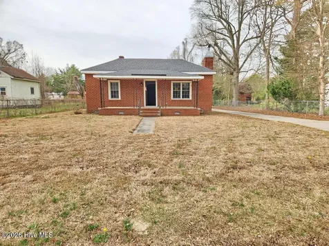 402 N Front Street Hamilton NC 27840