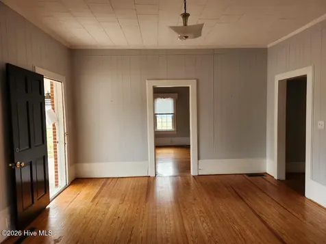 402 N Front Street Hamilton NC 27840