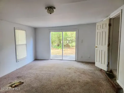 5200 White Oak Loop Wilson NC 27893