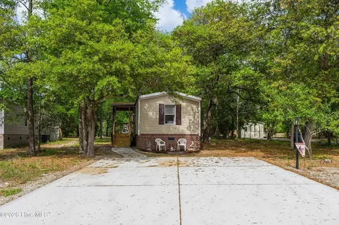 3398 Marlin Drive SE Bolivia NC 28422