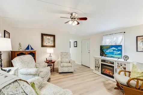 3398 Marlin Drive SE Bolivia NC 28422