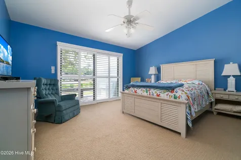 142 Lagoon Lane Pine Knoll Shores NC 28512