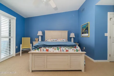 142 Lagoon Lane Pine Knoll Shores NC 28512