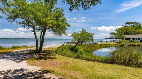 142 Lagoon Lane Pine Knoll Shores NC 28512