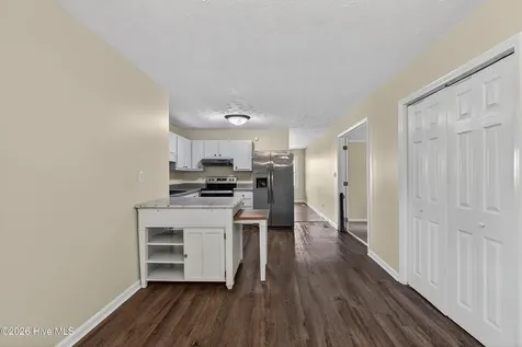 8 Sheffield Road Jacksonville NC 28546