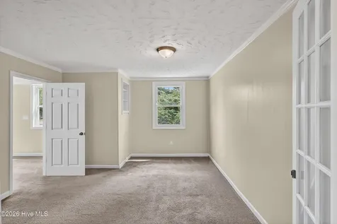 8 Sheffield Road Jacksonville NC 28546