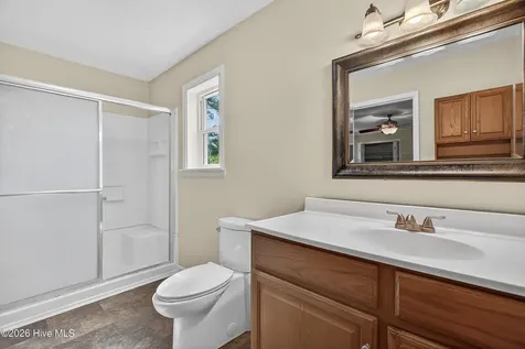 8 Sheffield Road Jacksonville NC 28546