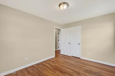 8 Sheffield Road Jacksonville NC 28546