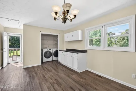 8 Sheffield Road Jacksonville NC 28546